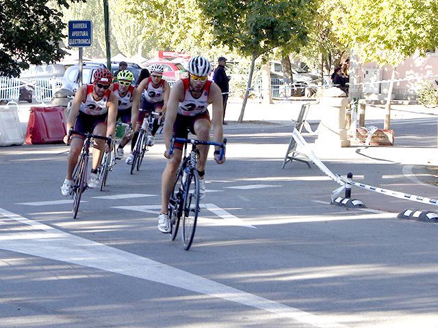 Club 3d Triatlón Madrid y entrenamiento de triatlón en Triatlón Crono Por equipos