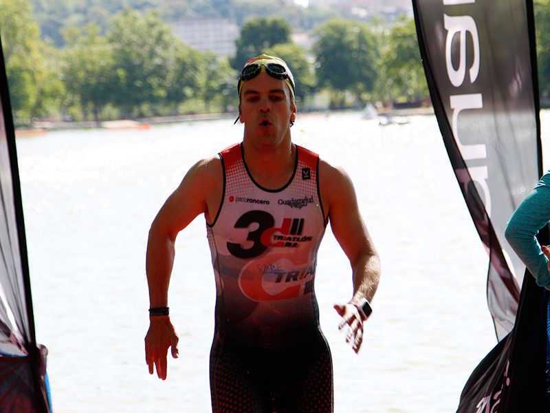 Club 3d Triatlón Madrid en el Santander Series - Daniel