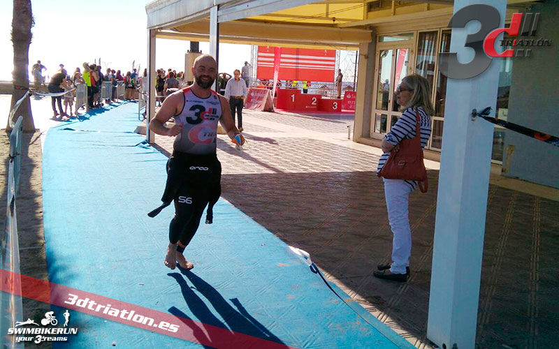 resultados de Abel Huelves en el santander triatlon valencia