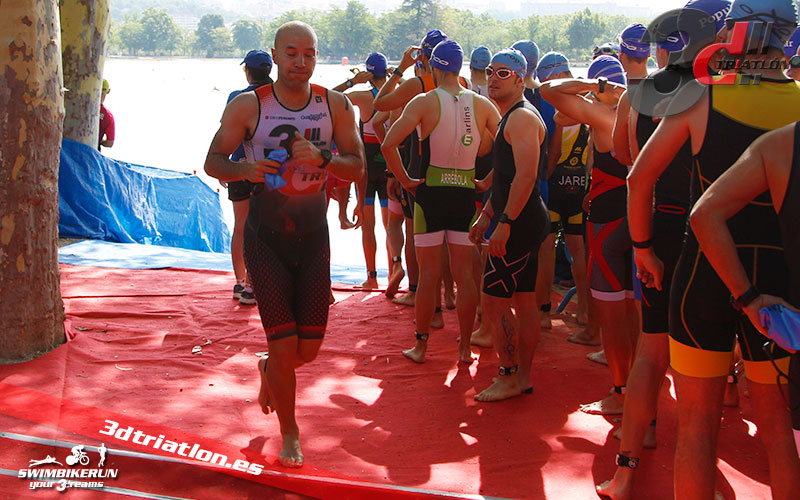 Club 3d triatlon en el triatlon villa de Madrid Pedro
