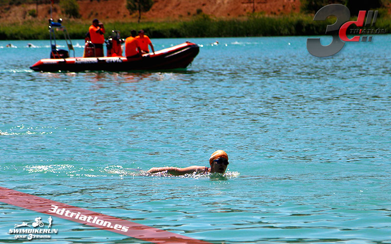Resultados y fotos del club 3d triatlon madrid en el acuatlon dani molina