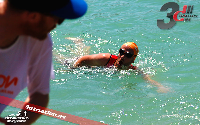 Resultados y fotos del club 3d triatlon madrid en el acuatlon dani molina