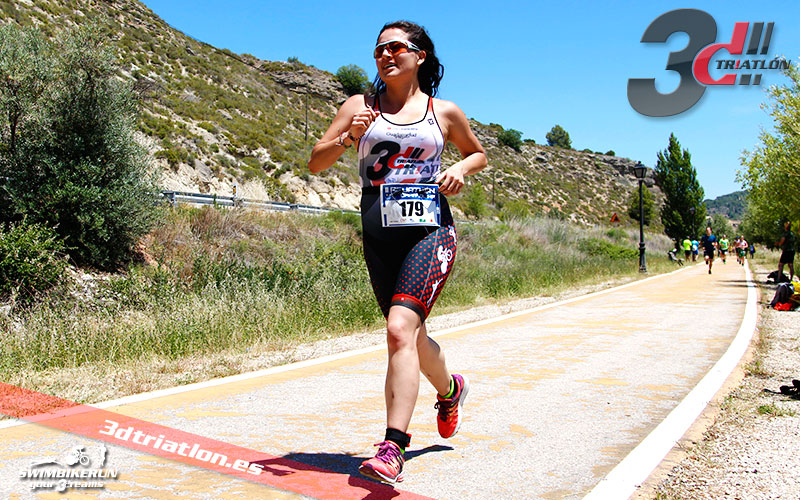 Resultados y fotos del club 3d triatlon madrid en el acuatlon dani molina