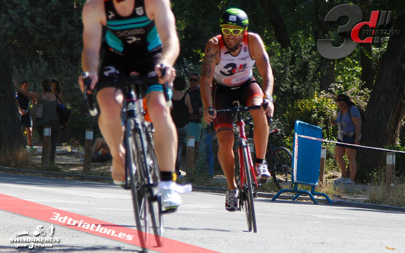 Club 3d triatlon en el triatlon villa de Madrid 2017