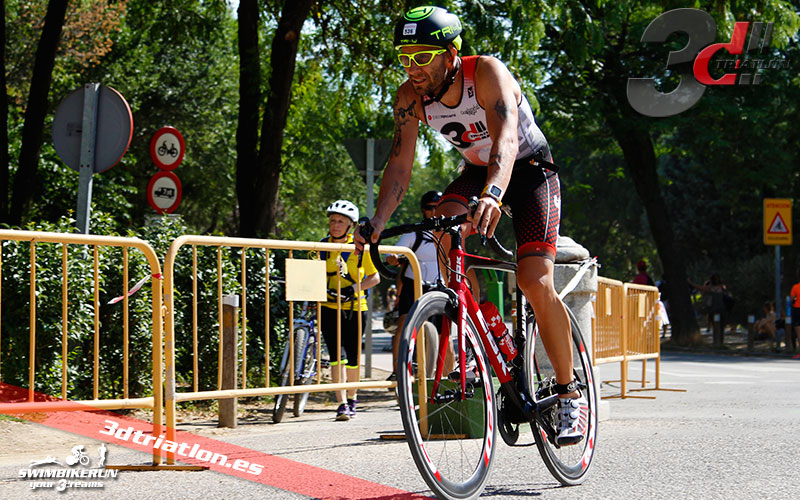 Club 3d triatlon en el triatlon villa de Madrid 2017