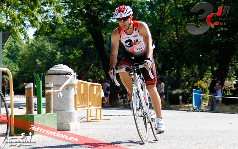 Club 3d triatlon en el triatlon villa de Madrid 2017