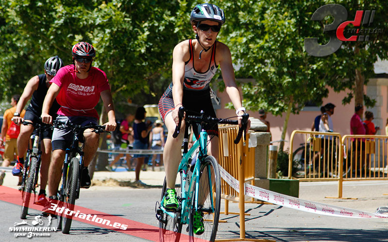 Club 3d triatlon en el triatlon villa de Madrid 2017