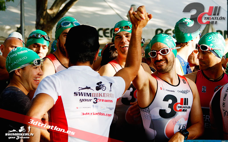 fotos del club 3d triatlon madrid en el triatlon de la casa de campo