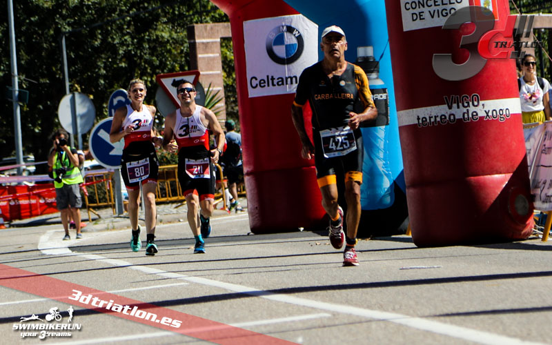 fotos triatlon islas cies 2018 club 3d triatlon madrid