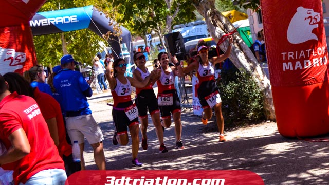 fotos del triatlon contrarreloj por equipos 2019 club de triatlón madrid
