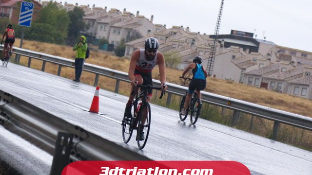 fotos triatlón pedrezuela 2019 club 3d triatlón madrid