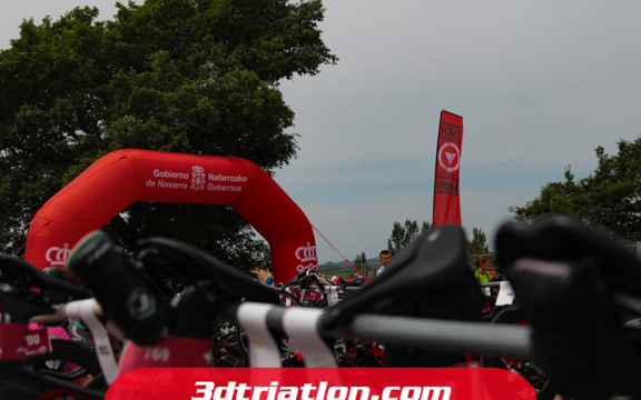 Fotos del Campeonato de España Half Ironman Pamplona 2022 Club 3d Triatlón Madrid