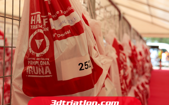 Fotos del Campeonato de España Half Ironman Pamplona 2022 Club 3d Triatlón Madrid