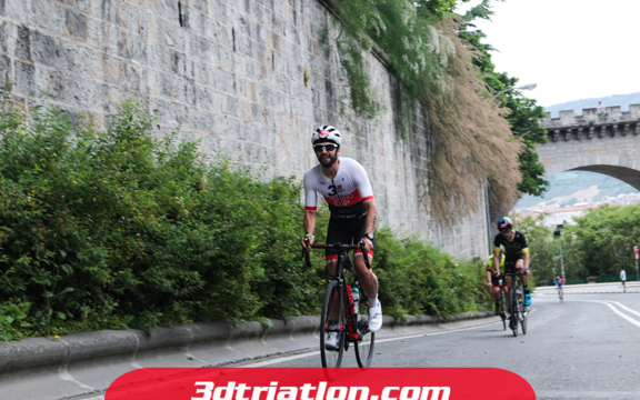 Fotos del Campeonato de España Half Ironman Pamplona 2022 Club 3d Triatlón Madrid