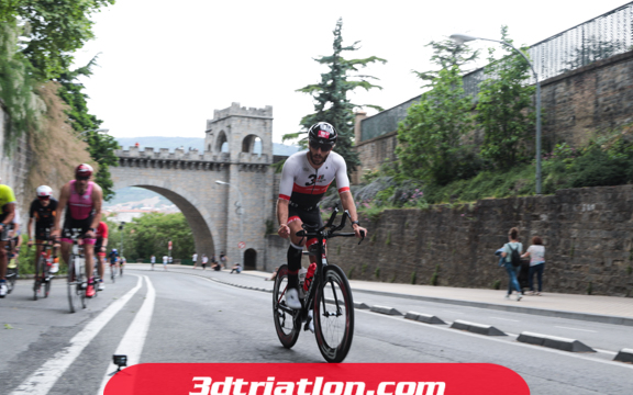 Fotos del Campeonato de España Half Ironman Pamplona 2022 Club 3d Triatlón Madrid