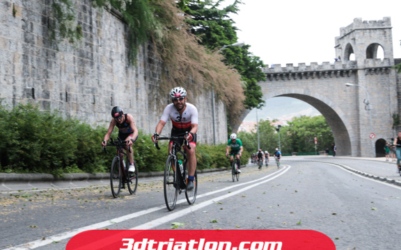 Fotos del Campeonato de España Half Ironman Pamplona 2022 Club 3d Triatlón Madrid